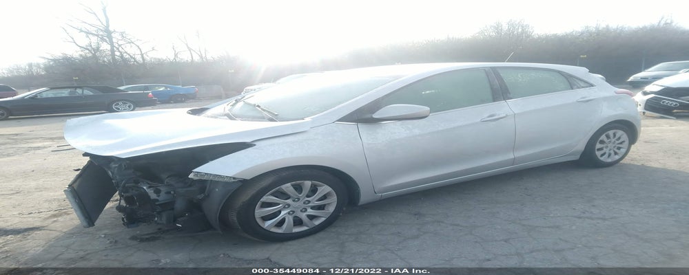 KMHD35LH2GU270451 2016 HYUNDAI ELANTRA GT photo no. 2
