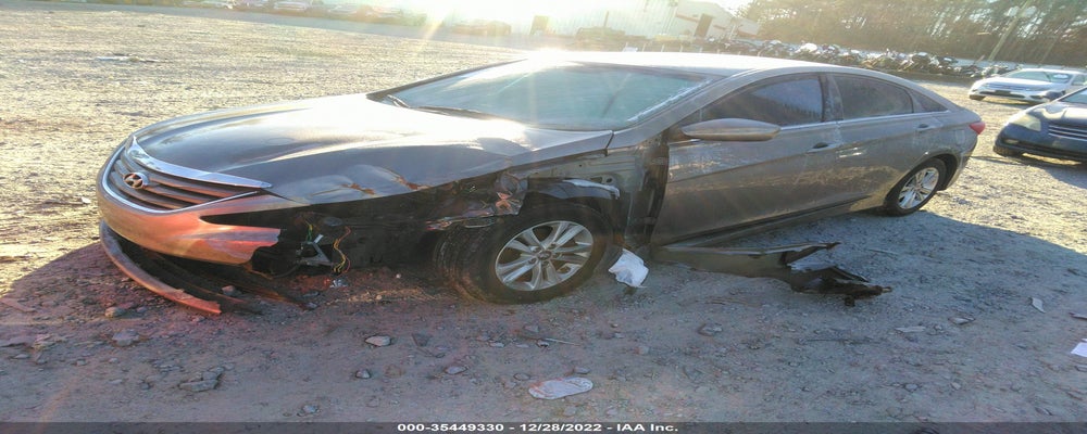 5NPEB4AC1EH879664 2014 HYUNDAI SONATA photo no. 2