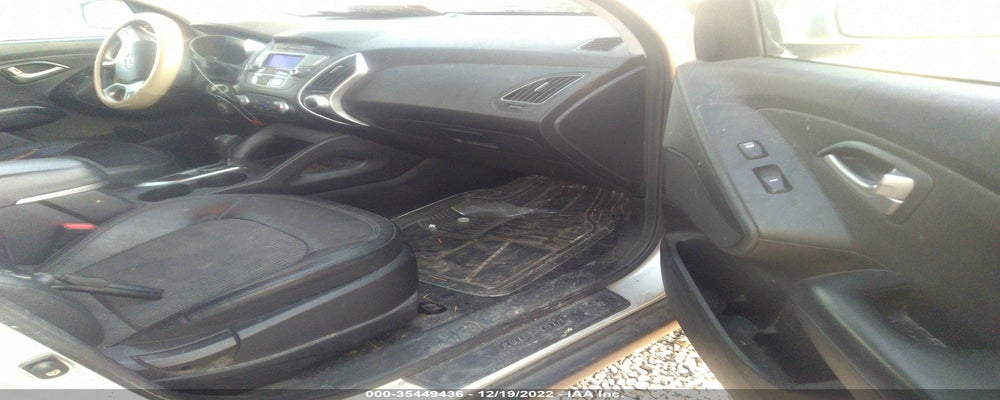 KM8JU3AC8CU435893 2012 HYUNDAI TUCSON photo no. 5