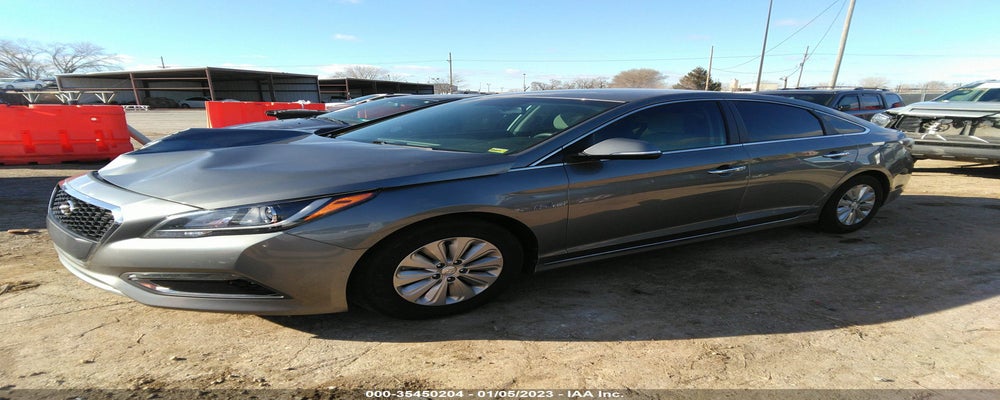 KMHE24L35HA067594 2017 HYUNDAI SONATA HYBRID photo no. 2