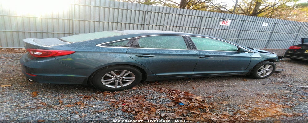 5NPE24AF3GH421072 2016 HYUNDAI SONATA photo no. 4
