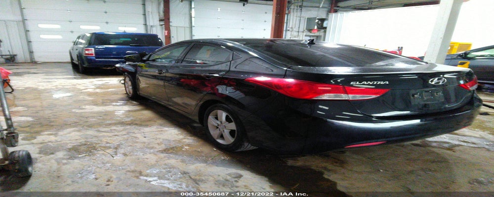 5NPDH4AE5DH251360 2013 HYUNDAI ELANTRA photo no. 3