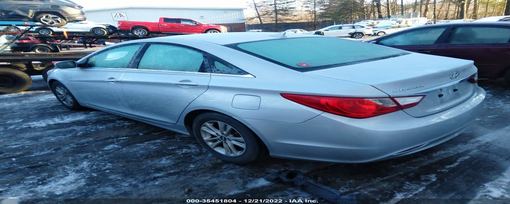 5NPEB4AC2BH075711 2011 HYUNDAI SONATA photo no. 3