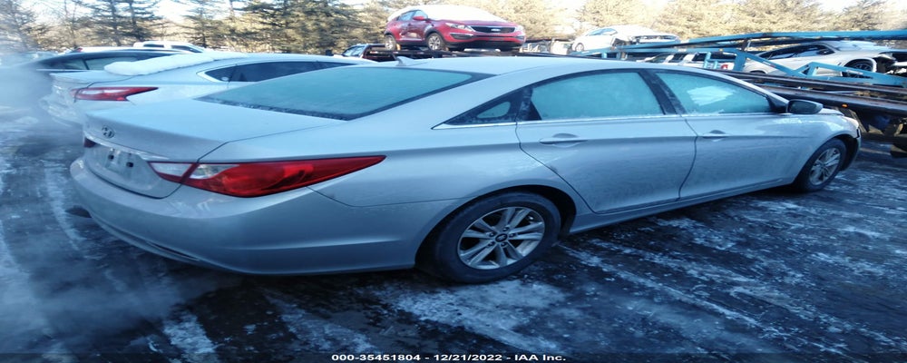 5NPEB4AC2BH075711 2011 HYUNDAI SONATA photo no. 4