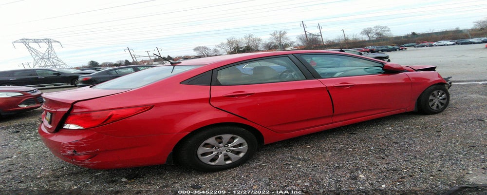 KMHCT4AE3GU082052 2016 HYUNDAI ACCENT photo no. 4
