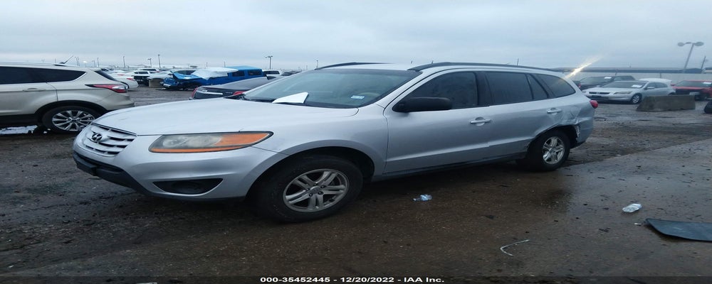 5XYZG3AB6BG067882 2011 HYUNDAI SANTA FE photo no. 2