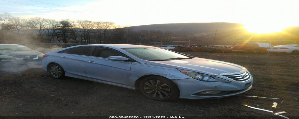 5NPEC4AB1EH933002 2014 HYUNDAI SONATA photo no. 1