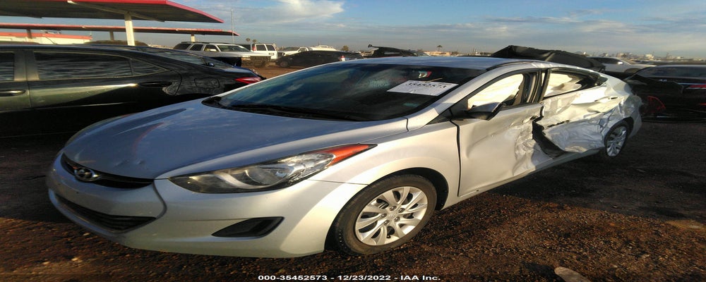 5NPDH4AE5CH139236 2012 HYUNDAI ELANTRA photo no. 2