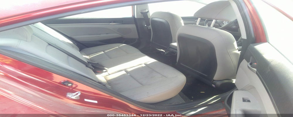 KMHD74LF3HU395795 2017 HYUNDAI ELANTRA photo no. 8