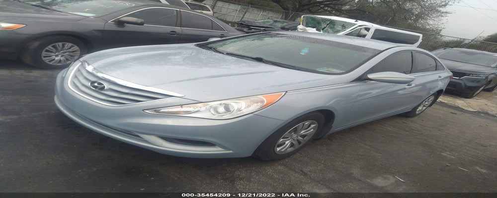 5NPEB4AC1DH555841 2013 HYUNDAI SONATA photo no. 2