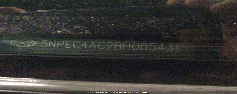 5NPEC4AC2BH005431 2011 HYUNDAI SONATA photo no. 9