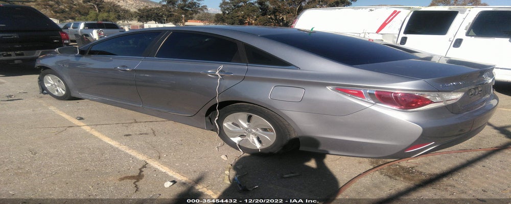 KMHEC4A43FA136045 2015 HYUNDAI SONATA HYBRID photo no. 3