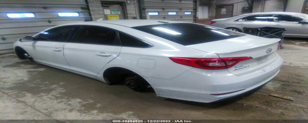 5NPE24AFXHH441711 2017 HYUNDAI SONATA photo no. 3