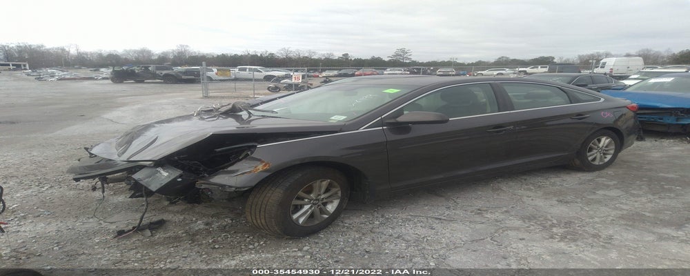5NPE24AF3GH416499 2016 HYUNDAI SONATA photo no. 2