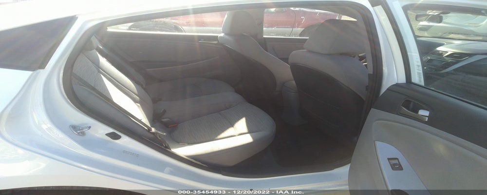 KMHCT4AE0GU974226 2016 HYUNDAI ACCENT photo no. 8