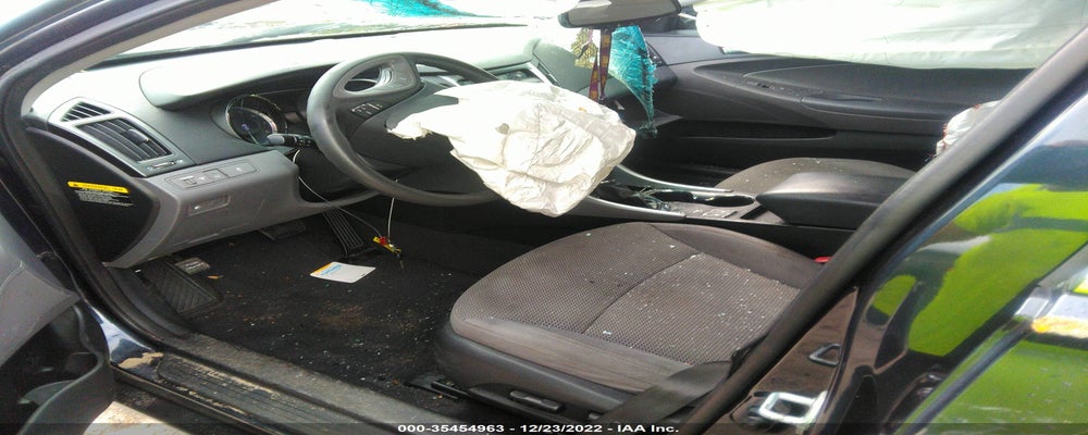 5NPEB4AC2DH747608 2013 HYUNDAI SONATA photo no. 5