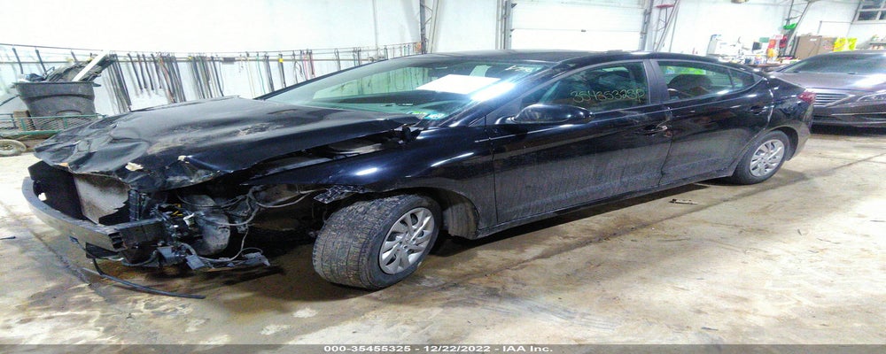 KMHD74LF8HU338461 2017 HYUNDAI ELANTRA photo no. 2