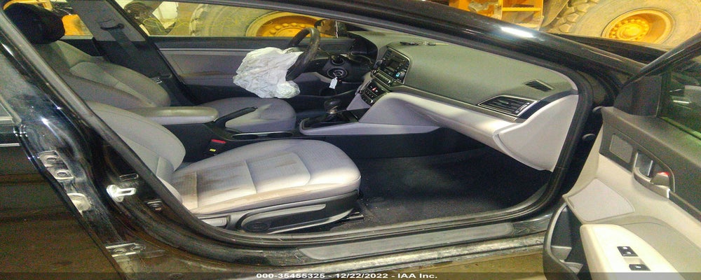 KMHD74LF8HU338461 2017 HYUNDAI ELANTRA photo no. 5