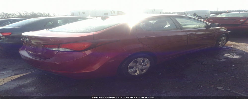 5NPDH4AE1GH781555 2016 HYUNDAI ELANTRA photo no. 4