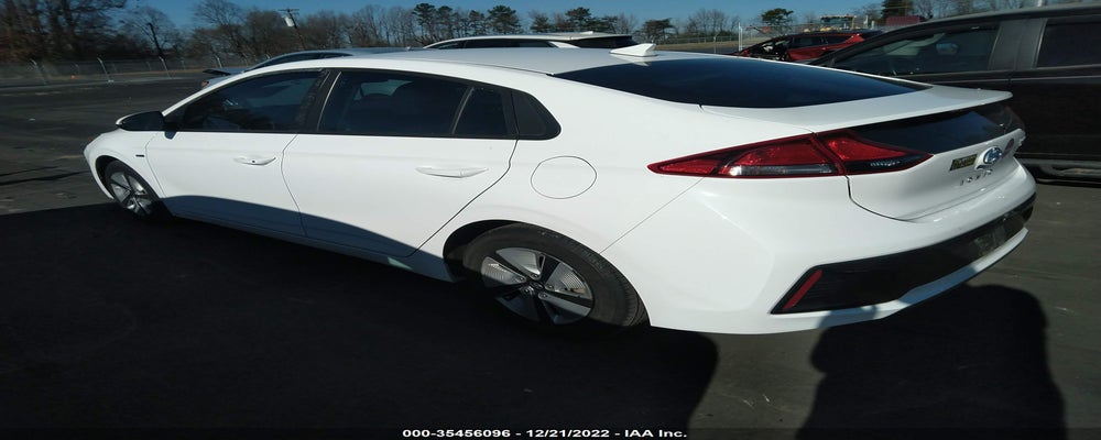 KMHC65LC6HU039593 2017 HYUNDAI IONIQ HYBRID photo no. 3