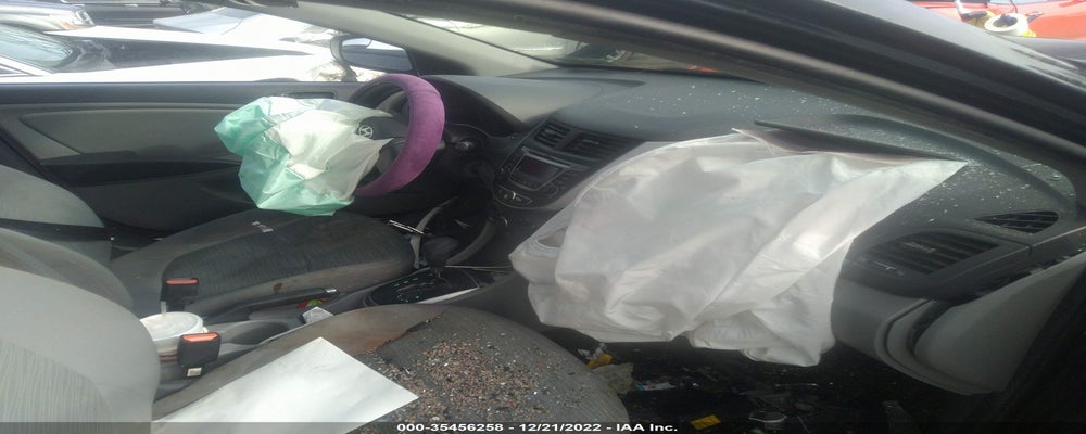 KMHCT4AE1FU818940 2015 HYUNDAI ACCENT photo no. 5
