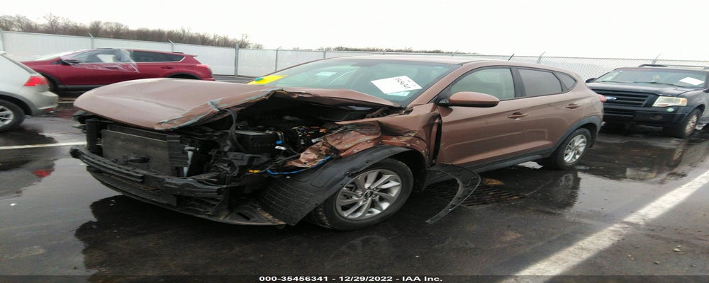 KM8J23A43GU182406 2016 HYUNDAI TUCSON photo no. 2