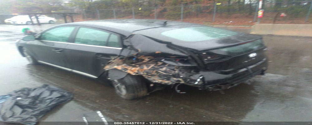 KMHC75LD7MU256313 2021 HYUNDAI IONIQ PLUG-IN HYBRID photo no. 3