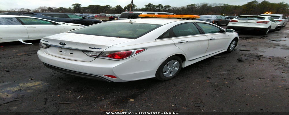 KMHEC4A41BA011264 2011 HYUNDAI SONATA photo no. 4
