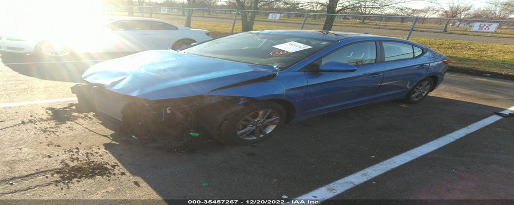 KMHD84LF2HU378564 2017 HYUNDAI ELANTRA photo no. 2