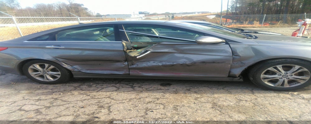5NPEC4AC3DH659888 2013 HYUNDAI SONATA photo no. 6