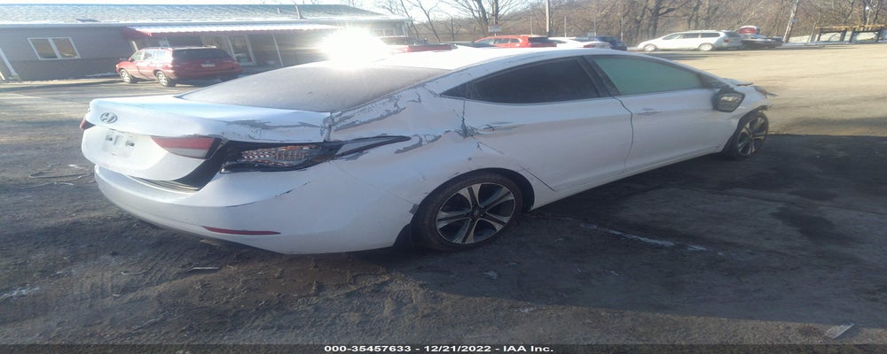 KMHDH4AH1FU370683 2015 HYUNDAI ELANTRA photo no. 4