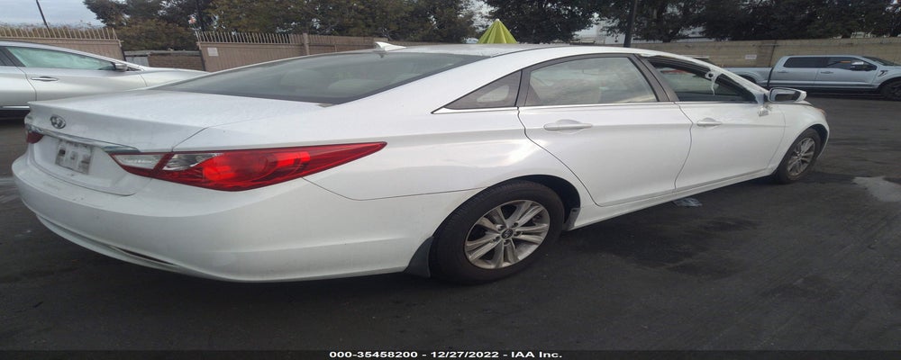 5NPEB4AC5DH666022 2013 HYUNDAI SONATA photo no. 4