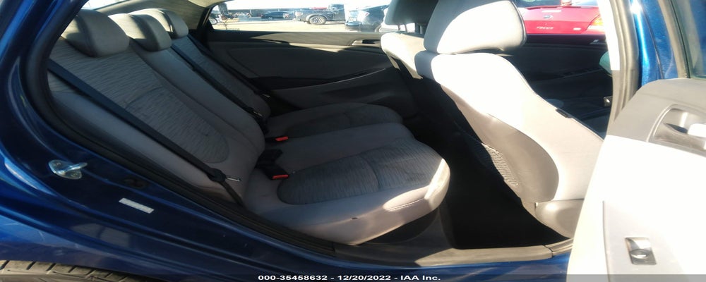 KMHCT4AE4HU222935 2017 HYUNDAI ACCENT photo no. 8