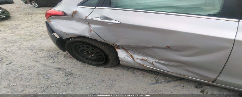 KMHD35LH9HU377062 2017 HYUNDAI ELANTRA GT photo no. 6