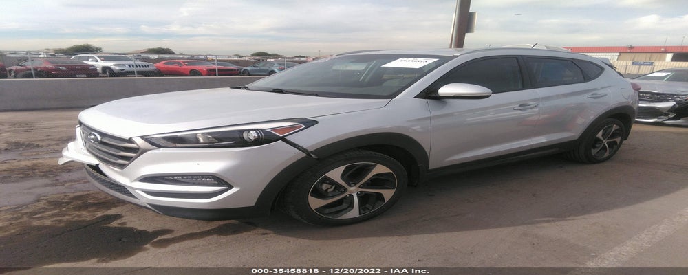 KM8J33A23GU085203 2016 HYUNDAI TUCSON photo no. 2