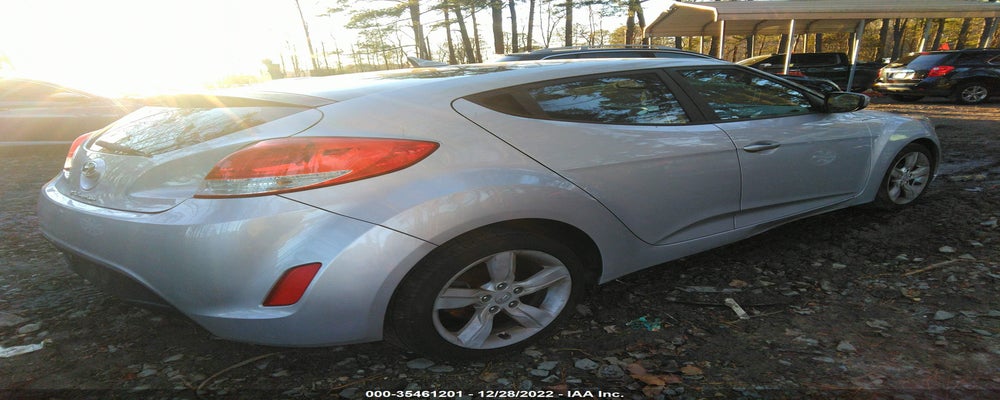 KMHTC6AD7EU194949 2014 HYUNDAI VELOSTER photo no. 4