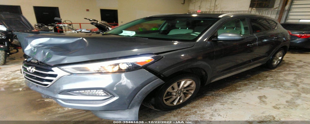 KM8J33A42JU692878 2018 HYUNDAI TUCSON photo no. 2