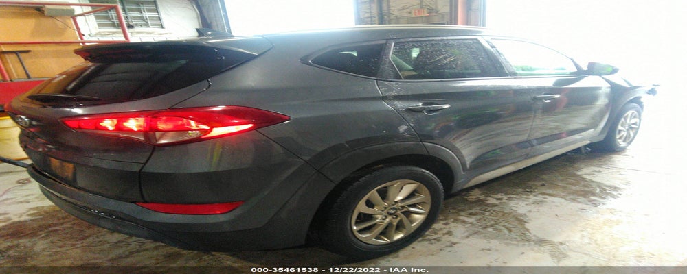 KM8J33A42JU692878 2018 HYUNDAI TUCSON photo no. 4