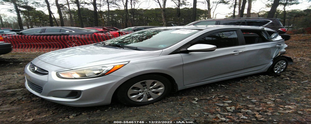 KMHCT5AE3FU217552 2015 HYUNDAI ACCENT photo no. 2