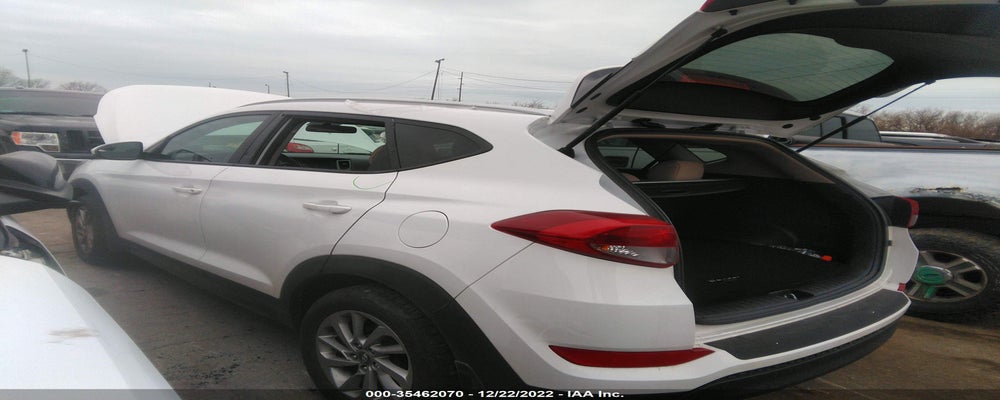 KM8J3CA42GU155906 2016 HYUNDAI TUCSON photo no. 3