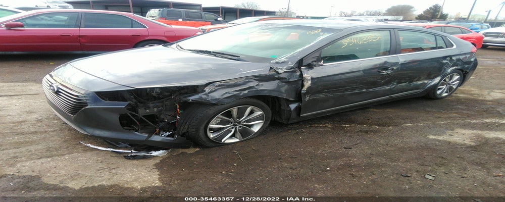 KMHC85LC6JU075512 2018 HYUNDAI IONIQ HYBRID photo no. 2