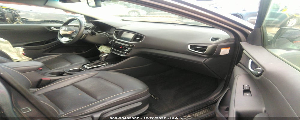KMHC85LC6JU075512 2018 HYUNDAI IONIQ HYBRID photo no. 5