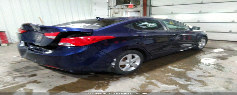 5NPDH4ARDH372217 2013 HYUNDAI ELANTRA photo no. 4