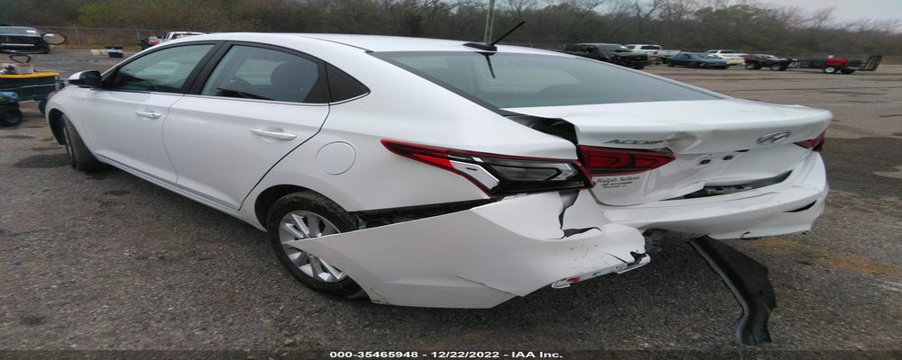 3KPCT4A66NE154325 2022 HYUNDAI ACCENT SE/SEL photo no. 3