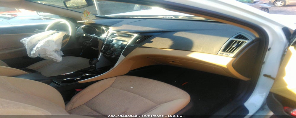 5NPEB4AC0EH928823 2014 HYUNDAI SONATA photo no. 5