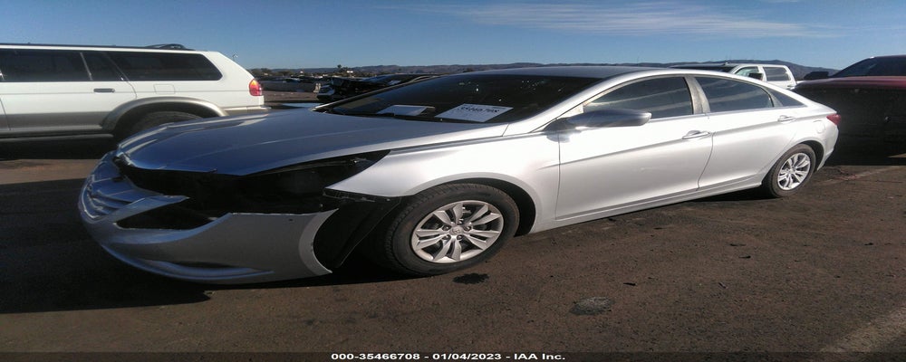 5NPEB4AC0DH579032 2013 HYUNDAI SONATA photo no. 2