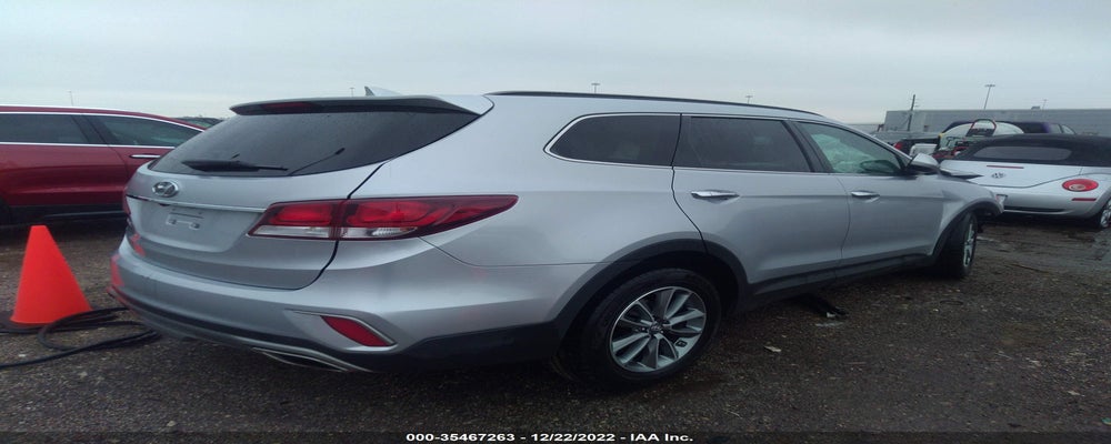 KM8SM4HF5HU201101 2017 HYUNDAI SANTA FE photo no. 4