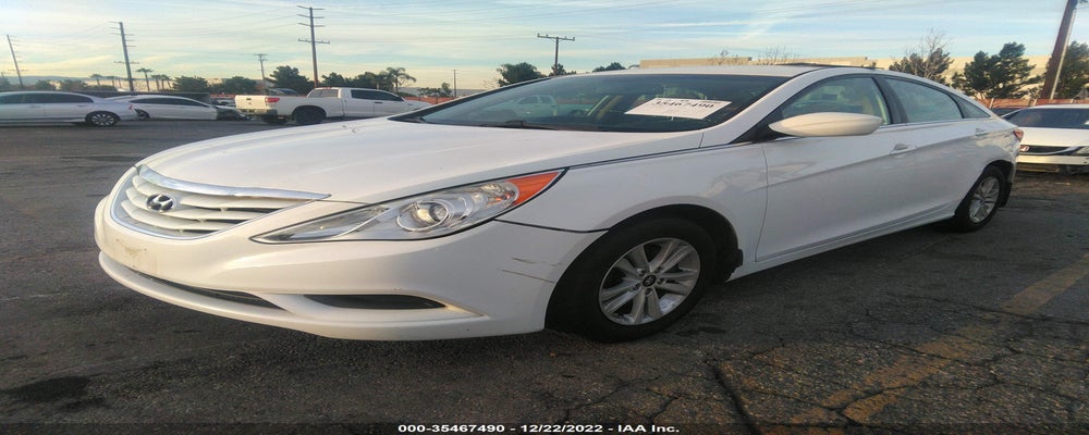 5NPEB4AC3DH617269 2013 HYUNDAI SONATA photo no. 2