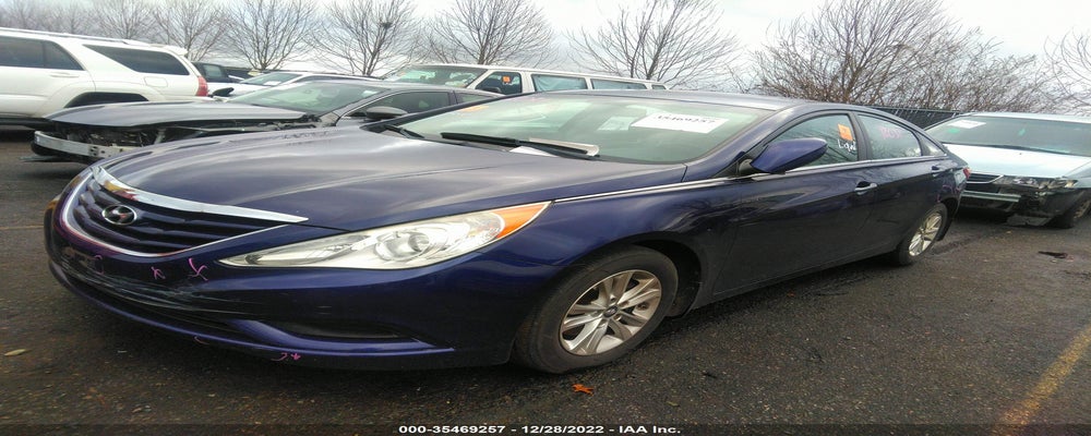 5NPEB4AC0BH253227 2011 HYUNDAI SONATA photo no. 2