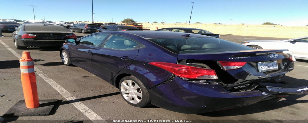 5NPDH4AE9DH380637 2013 HYUNDAI ELANTRA photo no. 3